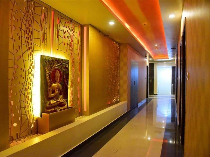 Hotel Sumith Palace Pondicherry Exterior photo
