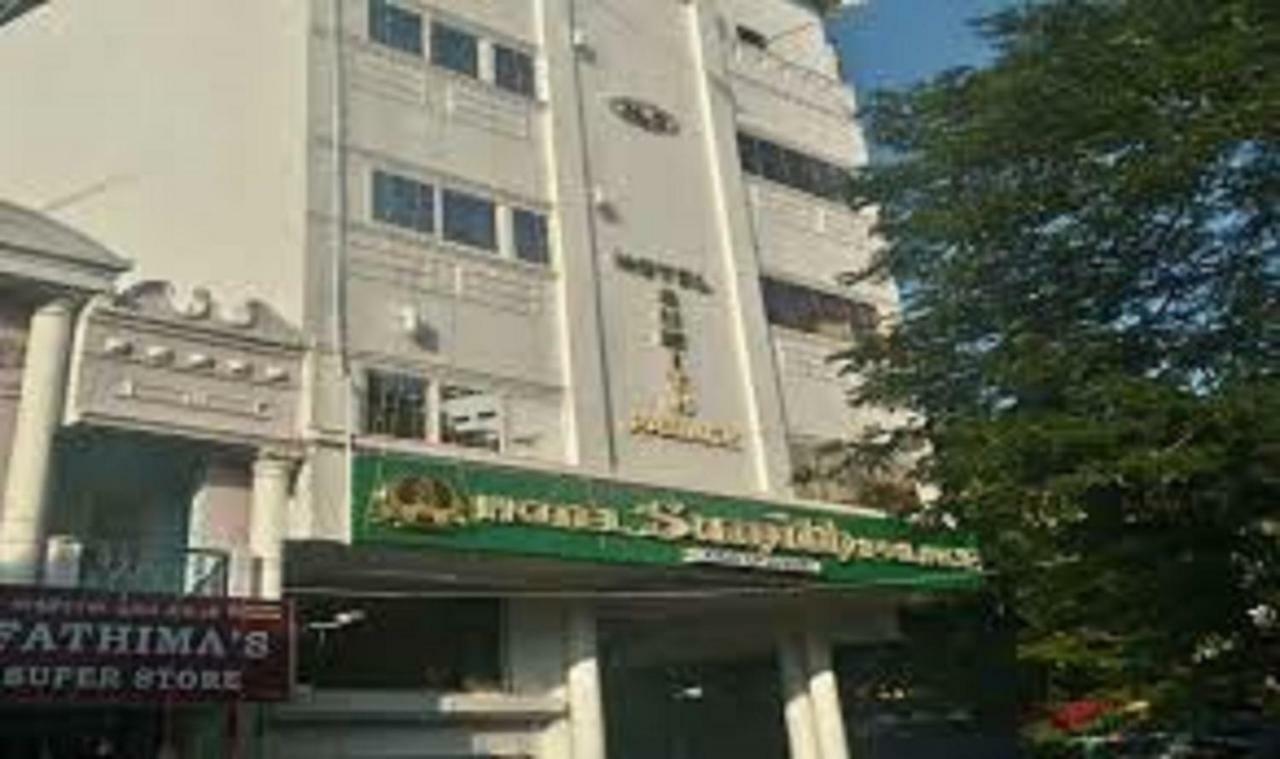 Hotel Sumith Palace Pondicherry Exterior photo